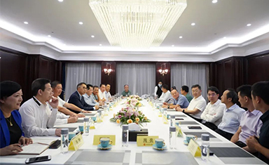 深圳市政協(xié)副主席王宏彬一行蒞臨商會視察指導(dǎo)
